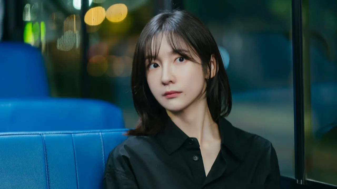 Park Ji Hyun Digaet untuk Jadi Lawan Main Lee Jong Suk di Drakor Paradise