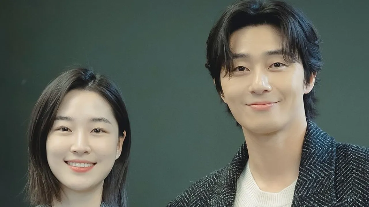 Park Seo Joon dan Won Ji An Tunjukkan Chemistry Kuat di Drama Terbaru "Surely Tomorrow"
