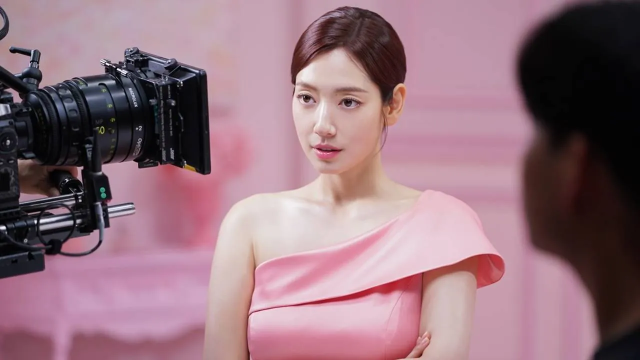 Park Shin Hye Melahirkan Anak Kedua, Agensi Beberkan Kondisi Ibu dan Bayi