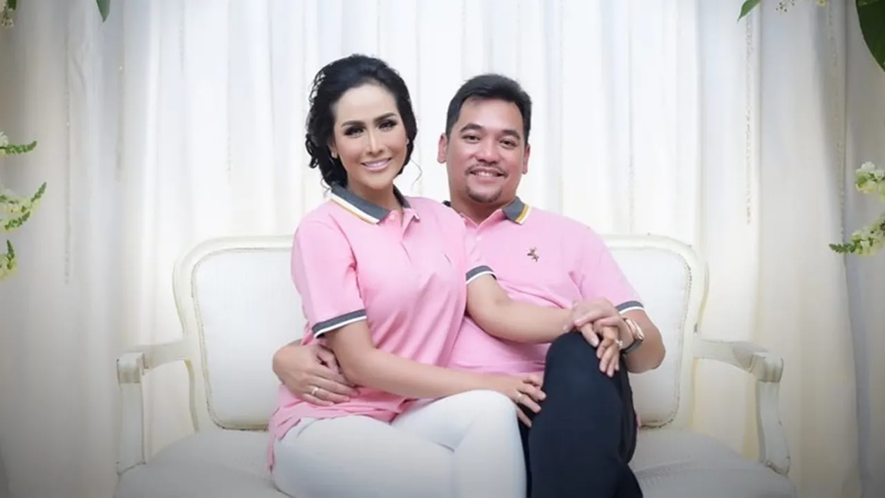 Pasangan yang Romantis, Ratu Meta dan Suami Siap Luncurkan Lagu Duet