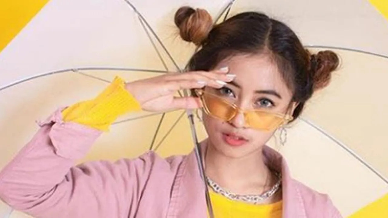 'Pelan Pelan Saja', Rifa Melinda Tepis Anggapan Hanya Modal Cantik