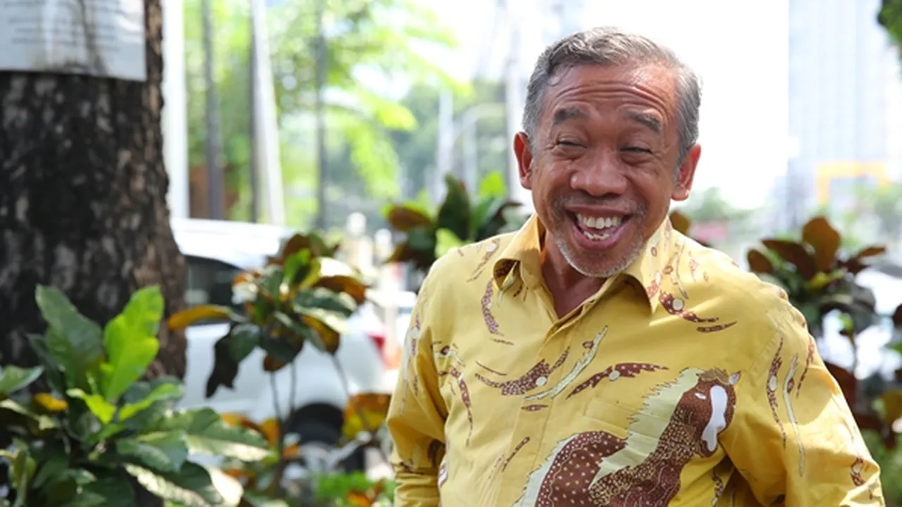 Pelawak Komar Ditangkap Polisi, Diduga Palsukan Ijazah S2 dan S3