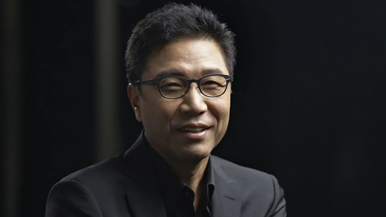Pelopor K-Pop Selama 30 Tahun Terakhir, Lee Soo Man Berbagi Wawasannya di Program tvN 'Monthly Connect'