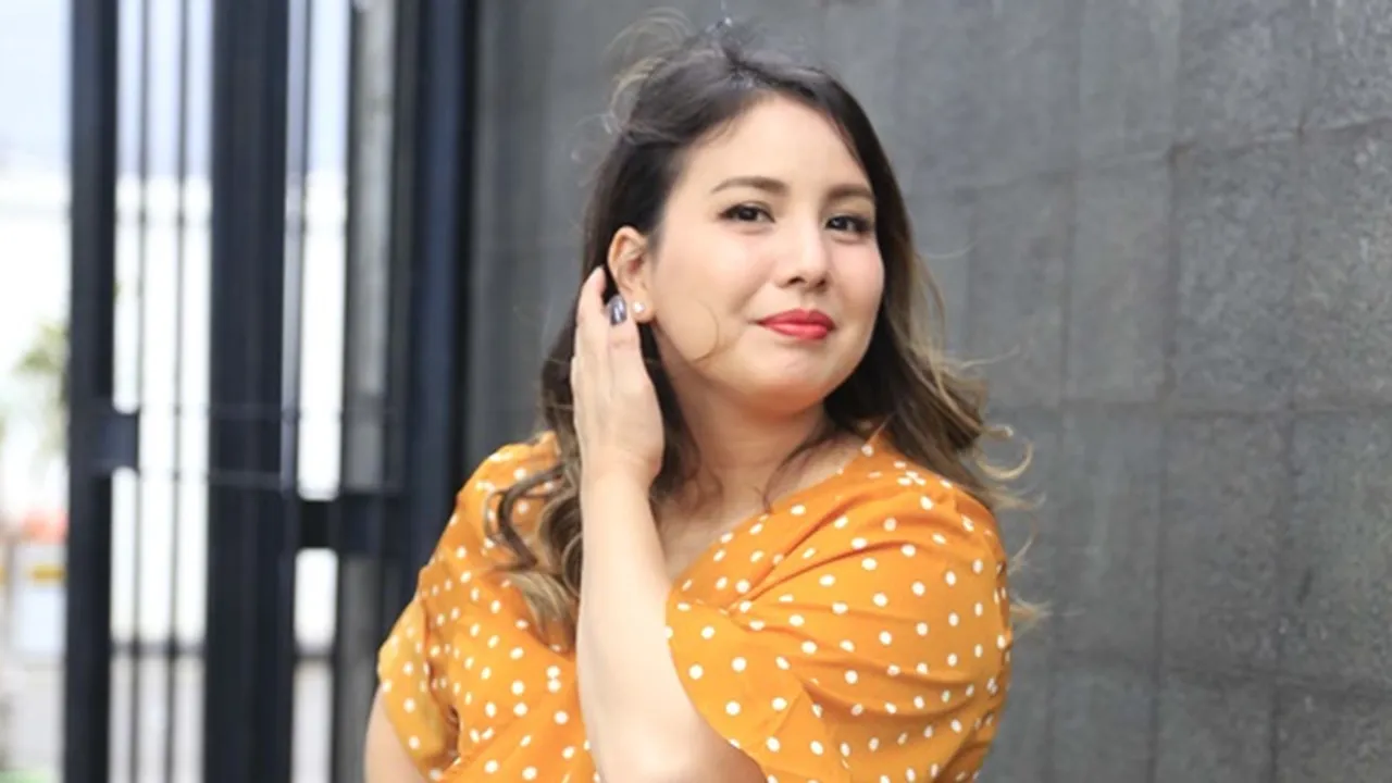 Pemasukan Terdampak Pandemi, Tya Ariestya Berusaha Tidak Kurangi Karyawan Hotel Kucingnya Pemasukan Terdampak Pandemi, Tya Ariestya Berusaha Tidak Kurangi Karyawan Hotel Kucingnya