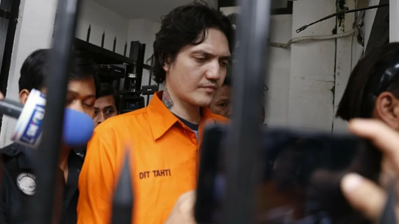 Penangkapan Ozzy Albar Ada Kaitannya dengan Fachri Albar? Penangkapan Ozzy Albar Ada Kaitannya dengan Fachri Albar?