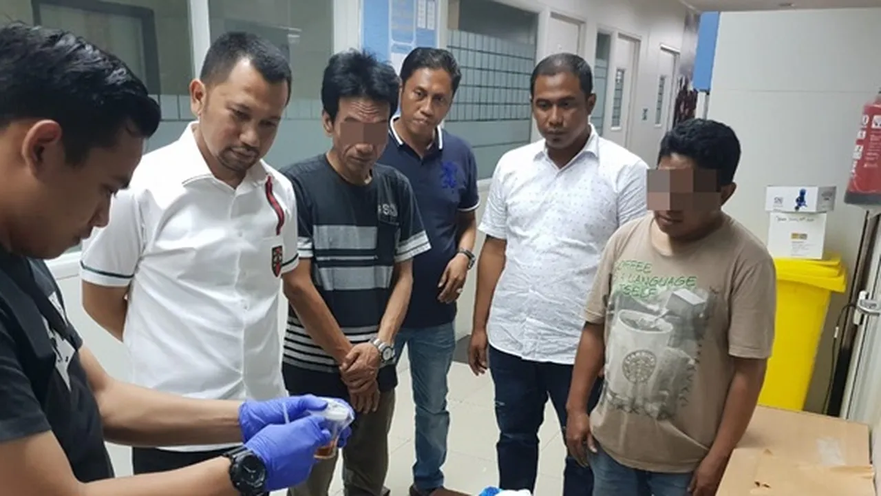 Pencipta Lagu Goyang Nasi Padang Ditangkap karena Narkoba