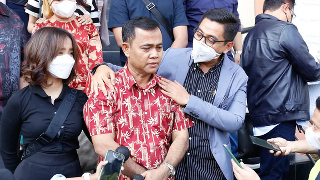 Pengadilan Kabulkan Permohonannya Jadi Wali Gala Sky, Haji Faisal Menangis