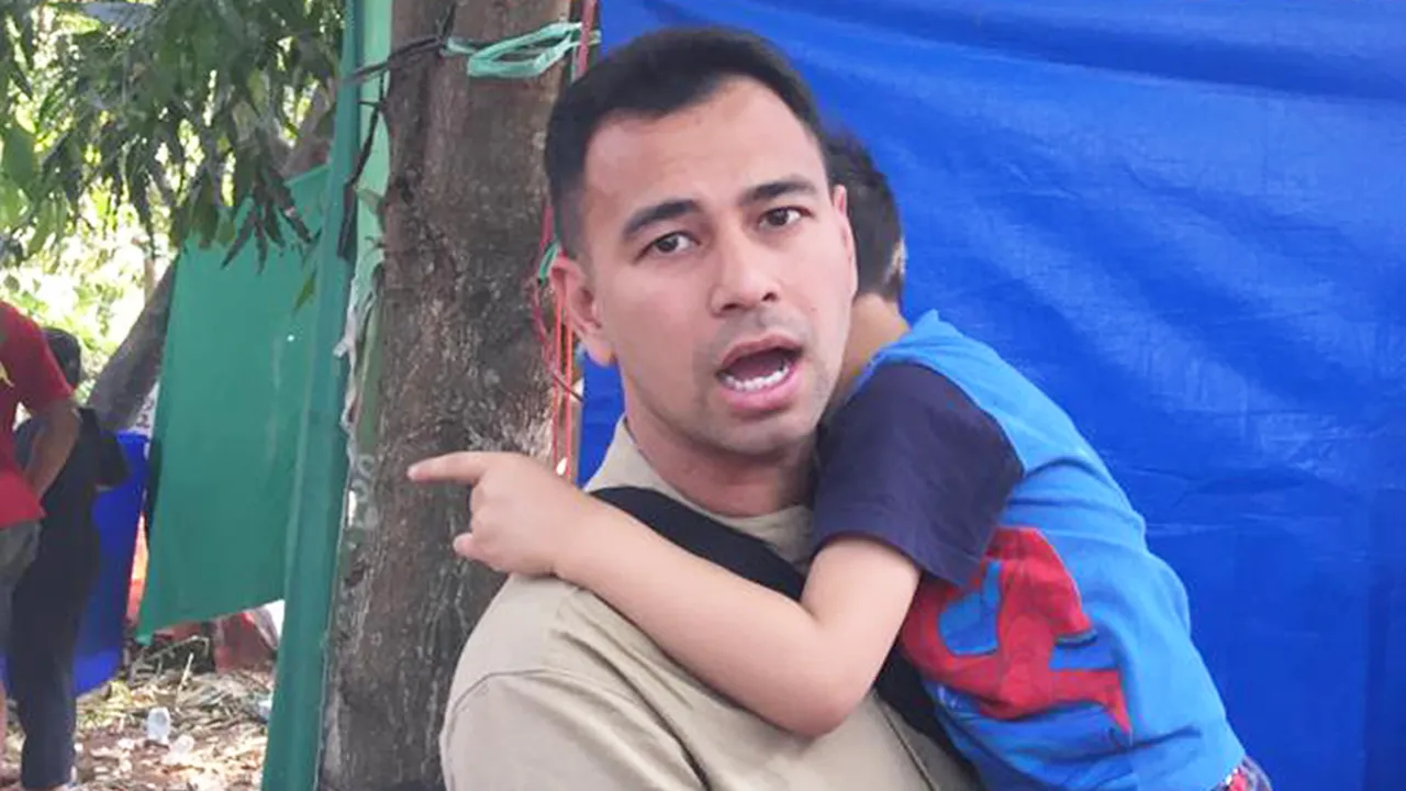 Pengalaman Pertama Raffi Ahmad Sembelih Hewan Kurbannya Sendiri
