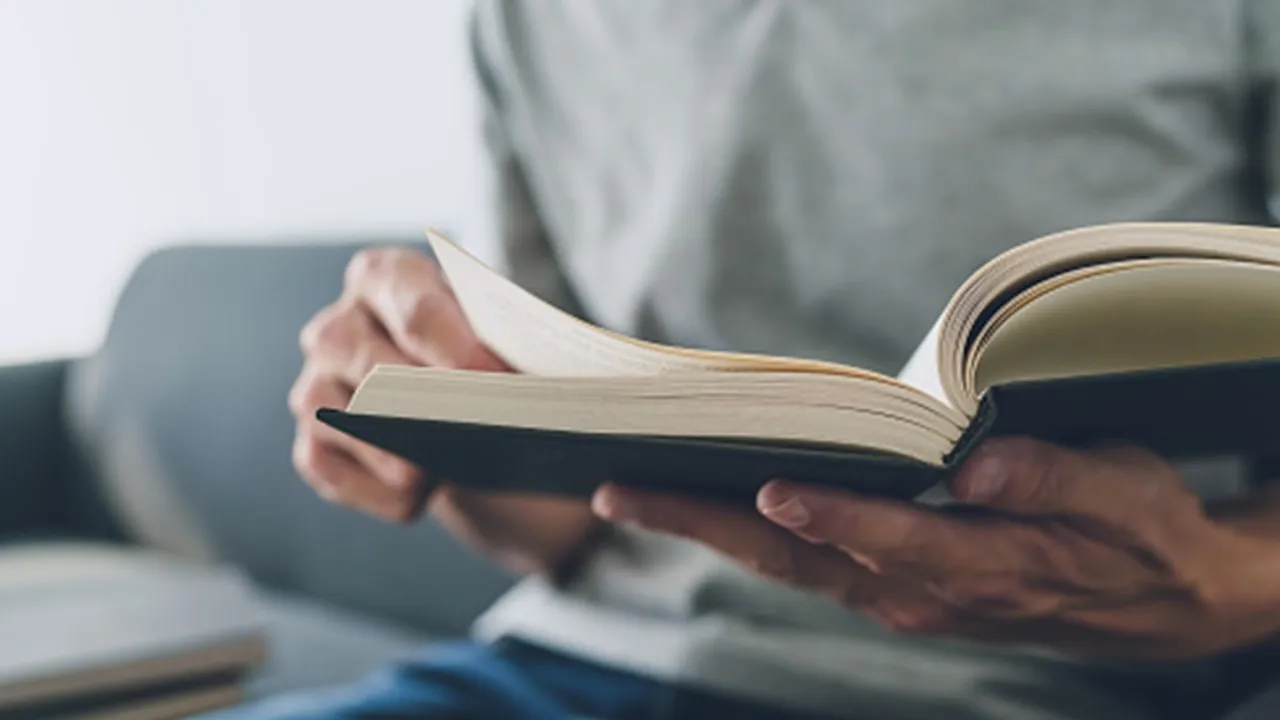 Pengertian Buku Non Fiksi dan Perbedaannya dengan Buku Fiksi, Simak Juga Beberapa Rekomendasinya