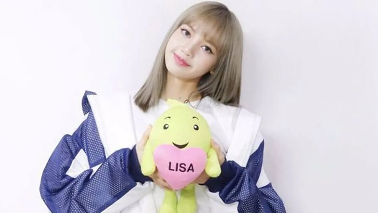 Penggemar Teriak Kangen, yang Dilakukan Lisa BLACKPINK Bikin Meleleh