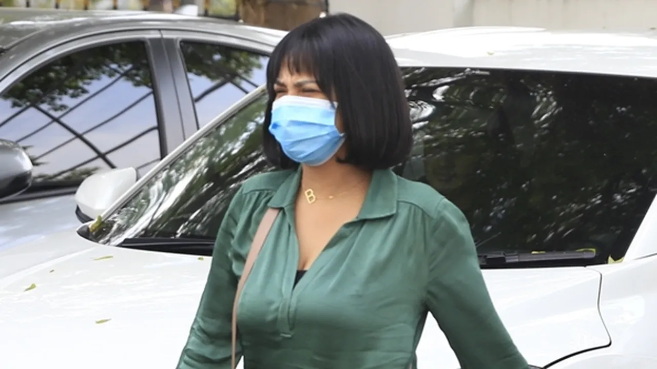 Penghasilan Vanessa Angel Lebih Besar, Bibi Ardiansyah Tetap Bertanggung Jawab Penghasilan Vanessa Angel Lebih Besar, Bibi Ardiansyah Tetap Bertanggung Jawab