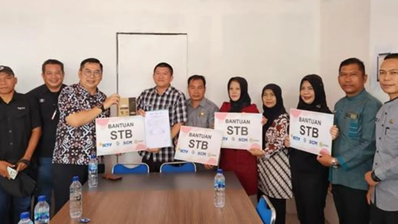 Penghentian Siaran Analog, SCM EMTEK Distribusikan STB untuk Masyarakat di Berbagai Daerah