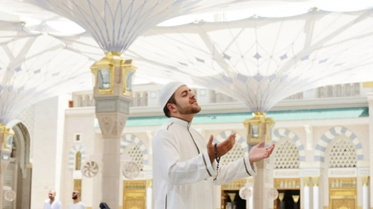 Penjelasan Sifat Sholat Nabi Sebagai Contoh Sholat Umat Islam