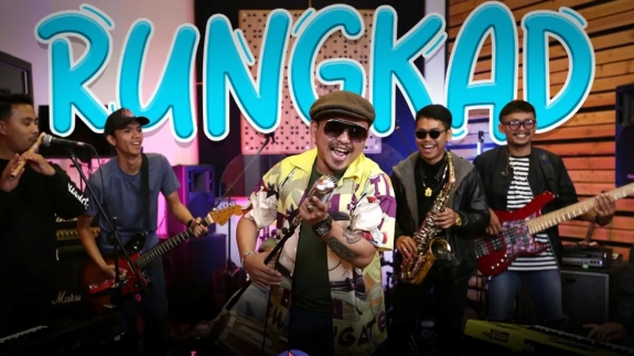 Penyanyi Muda Berbakat Irawan Careuh Gabungkan Musik Modern dan Tradisional Lewat Single 'Rungkad' Penyanyi Muda Berbakat Irawan Careuh Gabungkan Musik Modern dan Tradisional Lewat Single 'Rungkad'