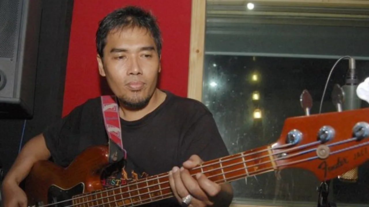 Penyebab Erwin Prasetya Basis Pertama DEWA 19 Wafat, Pendarahan di Lambung