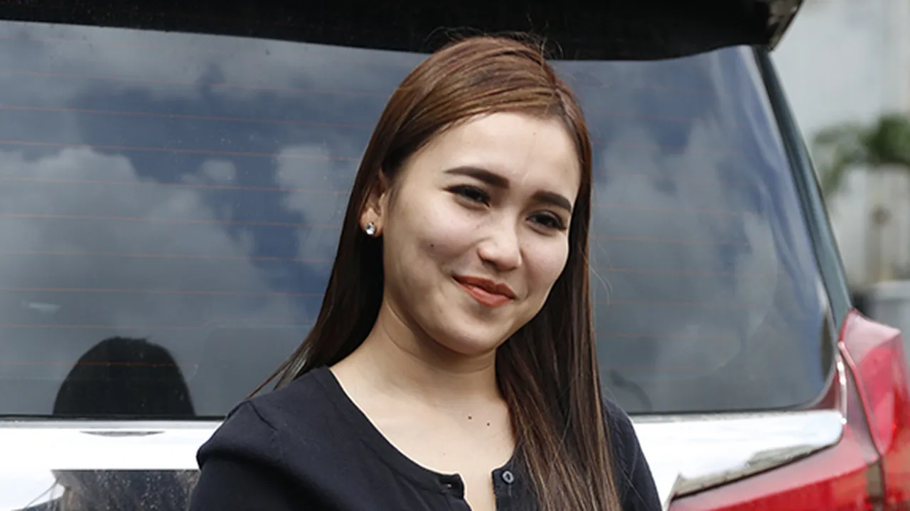 Penyebaran Virus Corona Semakin Cepat, Ayu Ting Ting Tunda Konser di Senayan