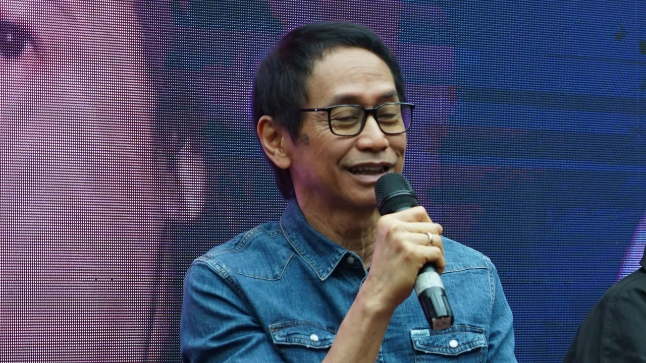 Penyesalan Terbesar Addie MS Saat Garap Lagu 'Sendiri' Milik Chrisye