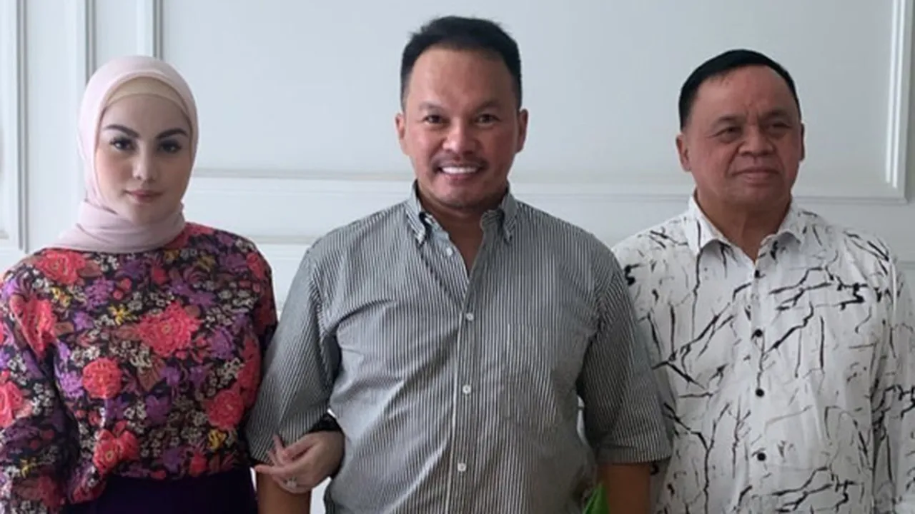Peringatkan Pelakor Agar Tak Goda Faisal Harris, Jennifer Dunn Panen Cibiran