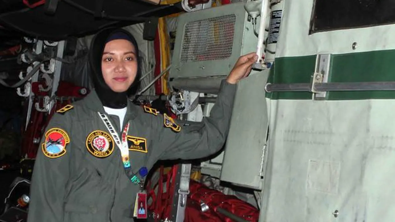 Perjuangan Anisa Amalia Octavia Menjadi Penerbang Pesawat Hercules Perempuan, Berat!