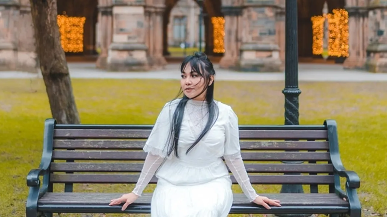 Persembahkan Keindahan Rasa Bak Bunga Bermekaran, Dewi Gita Rilis Single 'Kau Cinta Putihku'