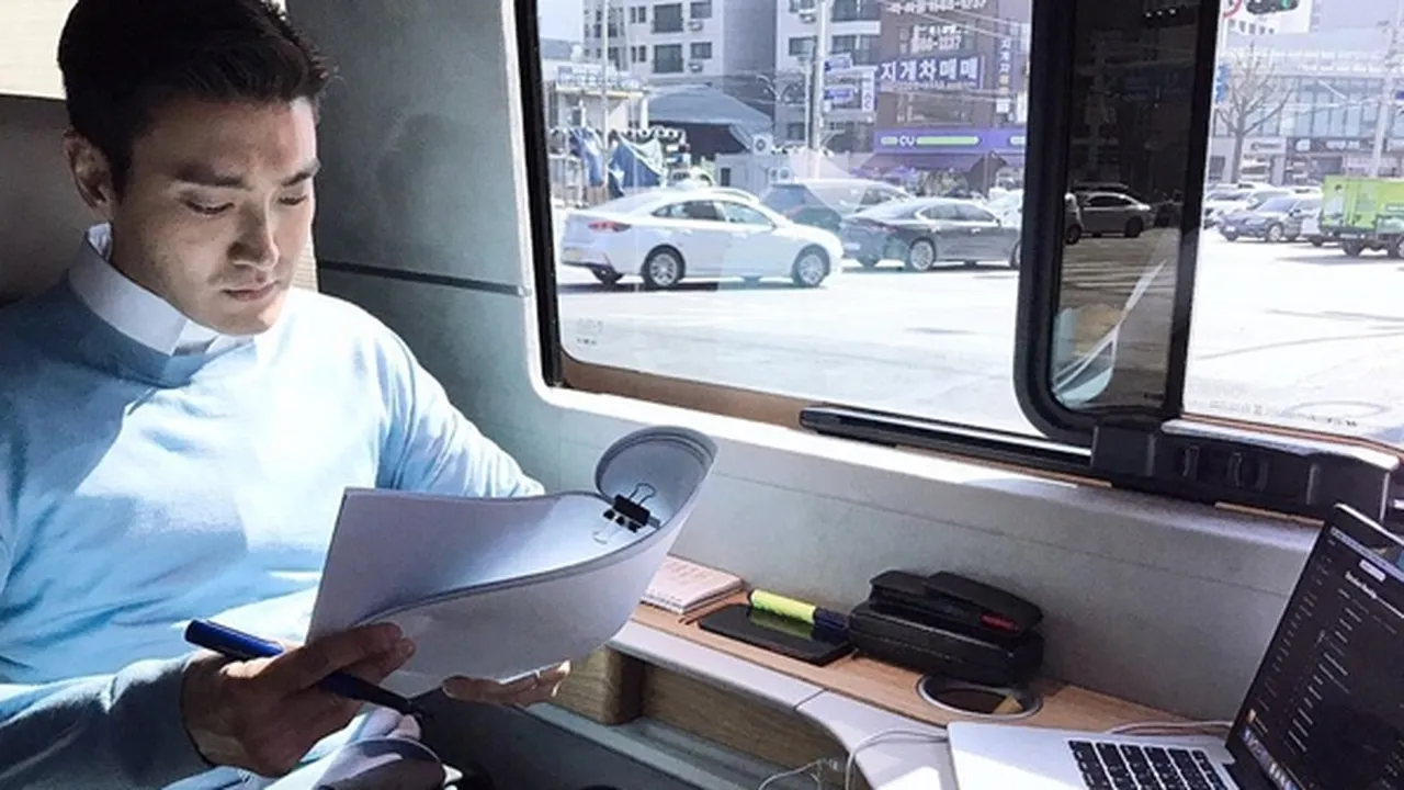 Persiapan Fanmeeting, Apa yang Diminta Siwon Sebelum Datang ke Indonesia?