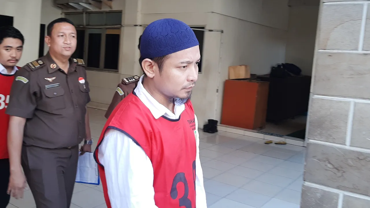 Persidangan Kasusnya Ditunda, Zul Zivilia: Semua Ada Hikmahnya Persidangan Kasusnya Ditunda, Zul Zivilia: Semua Ada Hikmahnya