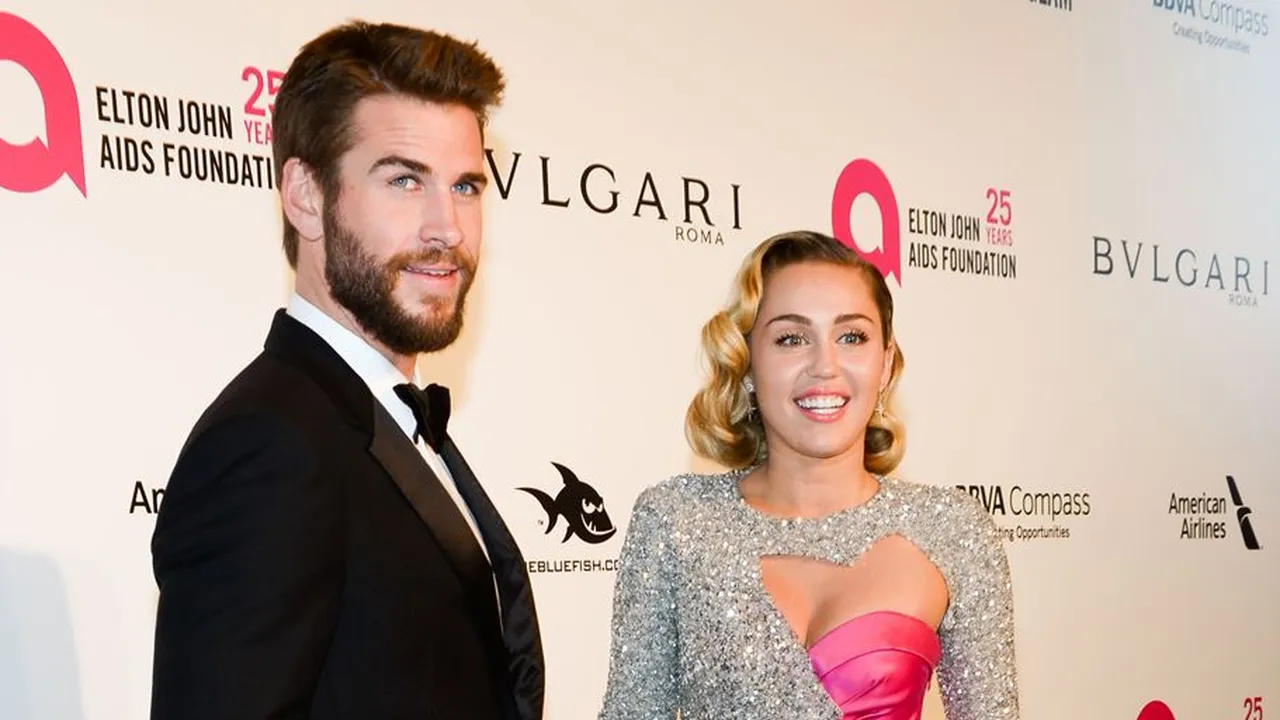 Perut Miley Cyrus Terlihat Membuncit, Sudah Positif Hamil?