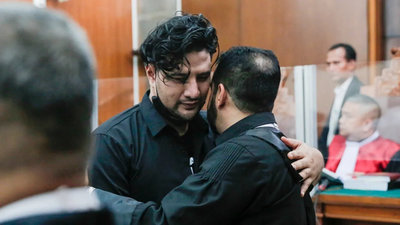 Pesinetron Ammar Zoni Berniat Laksanakan Ibadah Umrah Begitu Bebas Dari Penjara