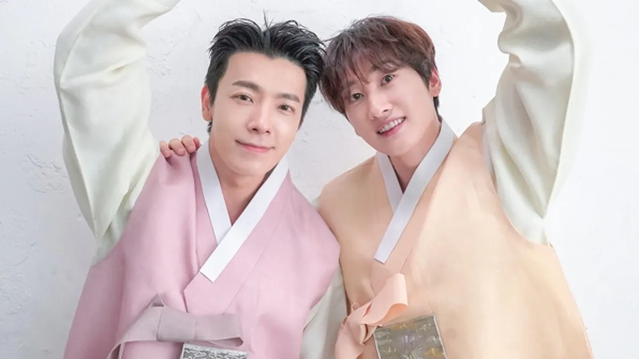 Pesona Ganteng D&E Super Junior Kenakan Hanbok di Video Beri Pesan Chuseok, Bocorkan Kabar Akan Comeback!