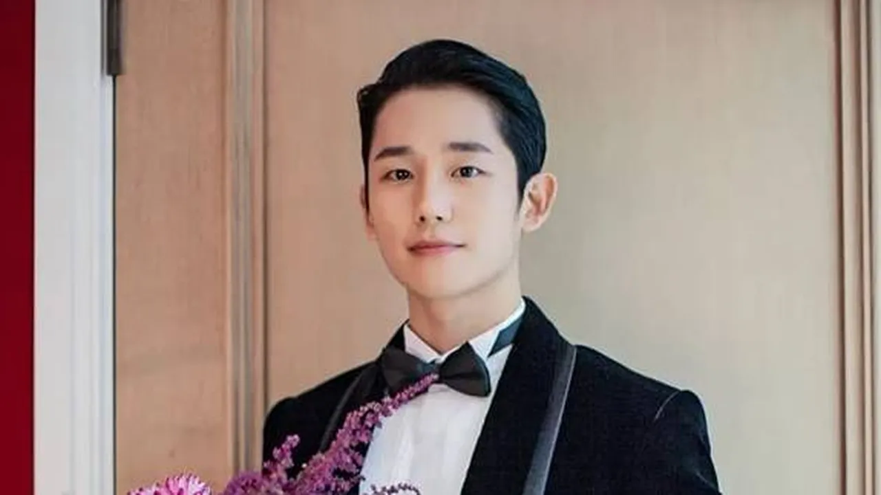 Pesona Jung Hae In Bikin Chae Soo Bin Terpikat dalam Drama 'A PIECE OF YOUR MIND'