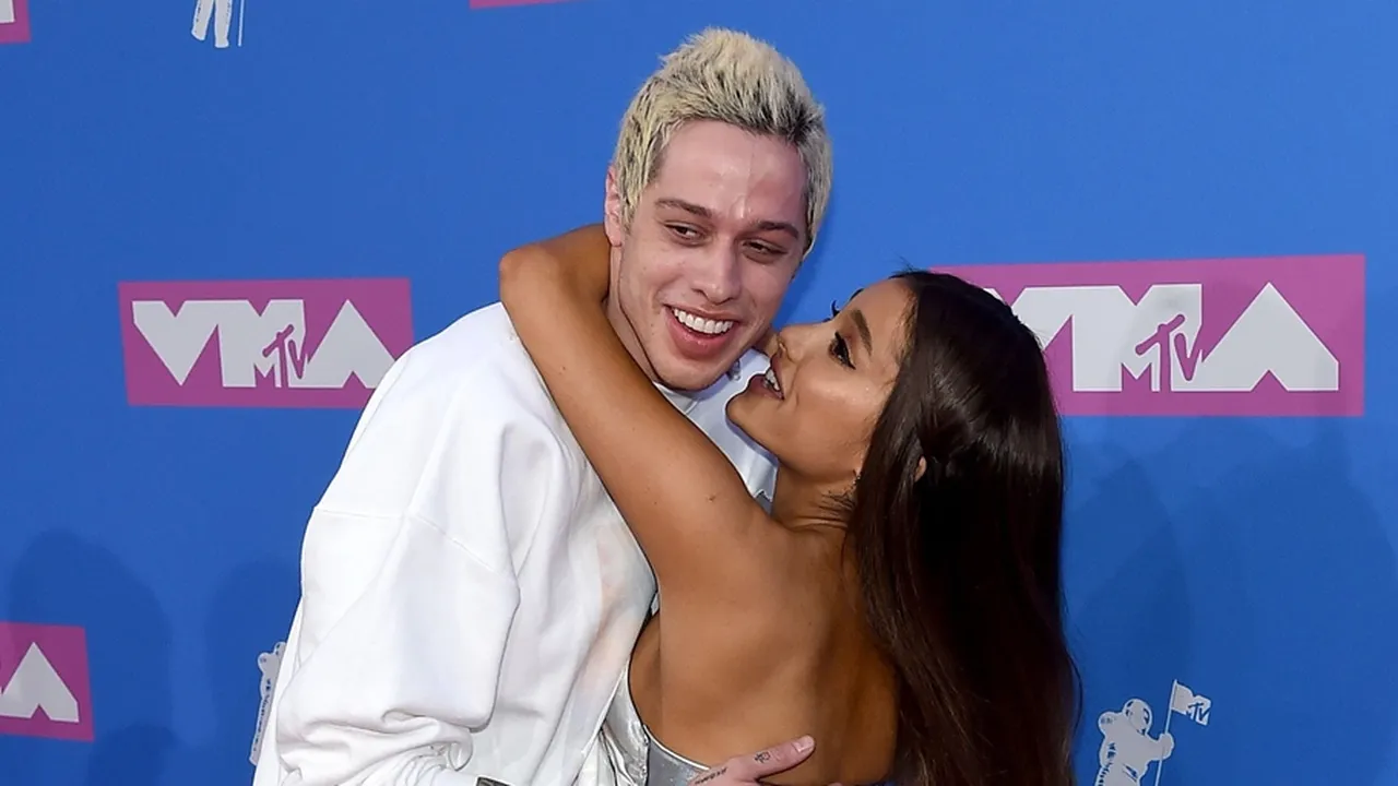 Pete Davidson Tak Hadiri Emmy Meski Programnya Menangkan Nominasi, Ini Alasannya Pete Davidson Tak Hadiri Emmy Meski Programnya Menangkan Nominasi, Ini Alasannya