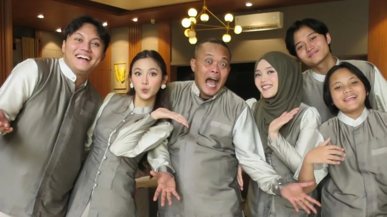 Pilih Dirawat di Rumah, Putri Delina yang Paling Khawatir Saat Sule Sakit Pilih Dirawat di Rumah, Putri Delina yang Paling Khawatir Saat Sule Sakit