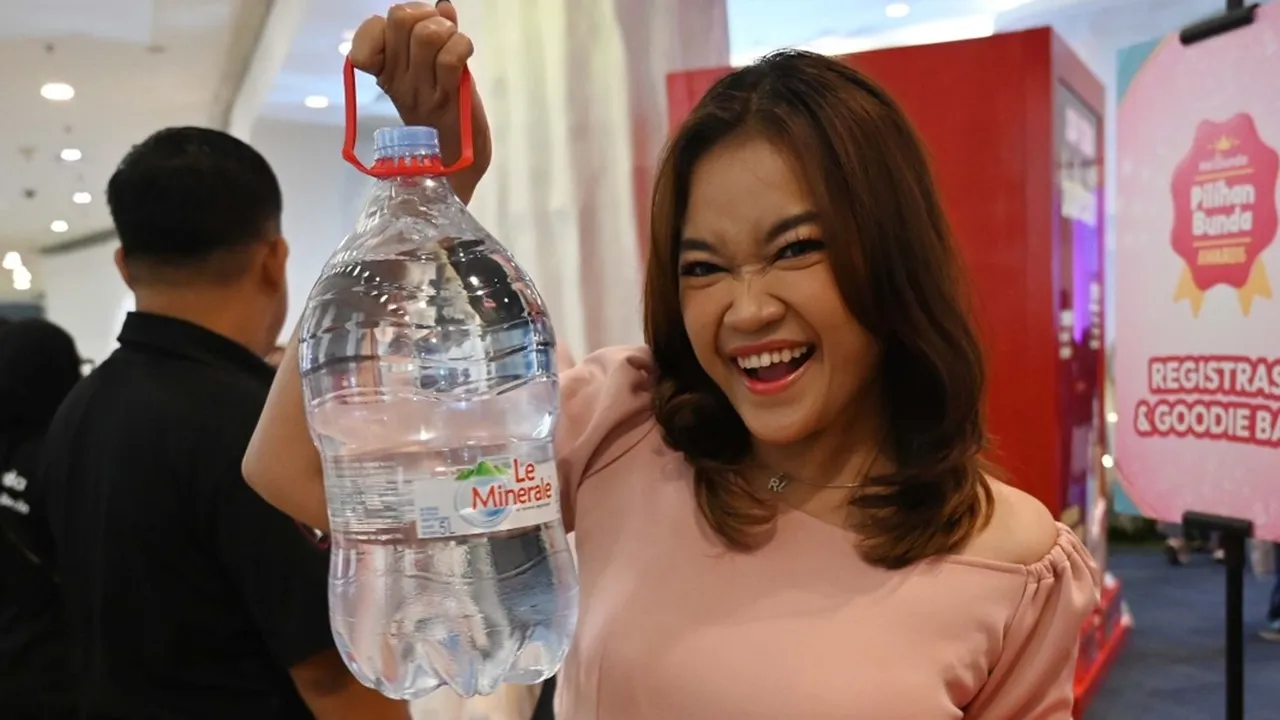 Pilihan Aman dan Terpercaya, Le Minerale Jadi Top of Mind Galon Pilihan Bunda untuk Keluarga