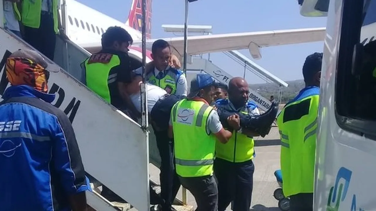 Pilot Pingsan, Batik Air Mendarat Darurat di Kupang