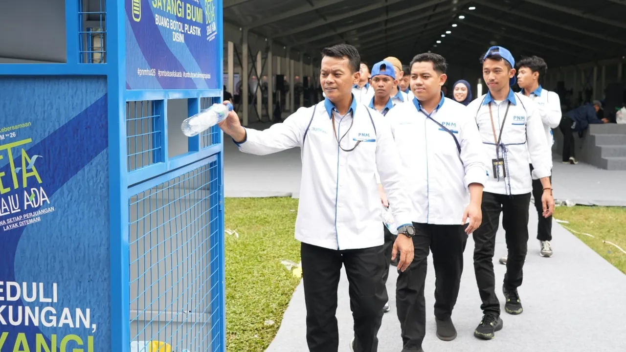 PNM Gelar Aksi Bersih-bersih Bersama 6.000 Karyawan, Berhasil Kumpulkan Hingga 247 Kg Sampah Plastik dan Non-Plastik