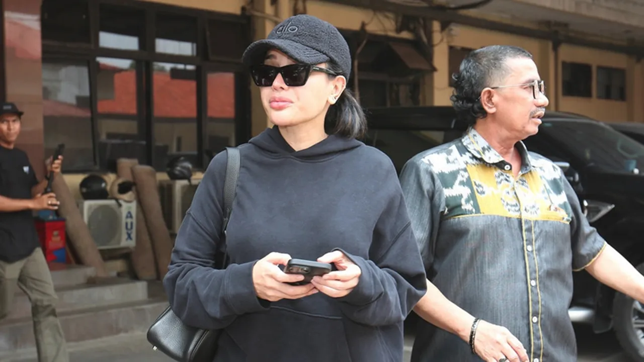 Polisi Berharap Permasalahan Nikita Mirzani dan Lolly Segera Membaik