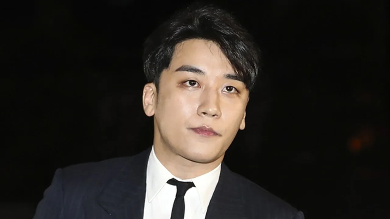 Polisi Periksa 17 Wanita Terkait Dugaan Seungri Sediakan Layanan Prostitusi Polisi Periksa 17 Wanita Terkait Dugaan Seungri Sediakan Layanan Prostitusi