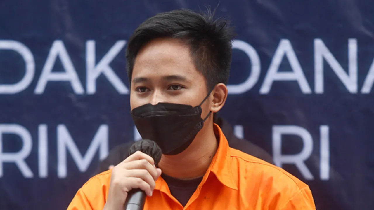 Polisi Sebut Doni Salmanan Kumpulkan Harta Miliaran Dalam Waktu 1 Tahun Polisi Sebut Doni Salmanan Kumpulkan Harta Miliaran Dalam Waktu 1 Tahun