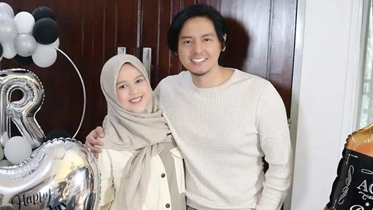 Posting Foto Proses Persalinan, Cut Meyriska dan Roger Danuarta Bocorkan Nama Putranya
