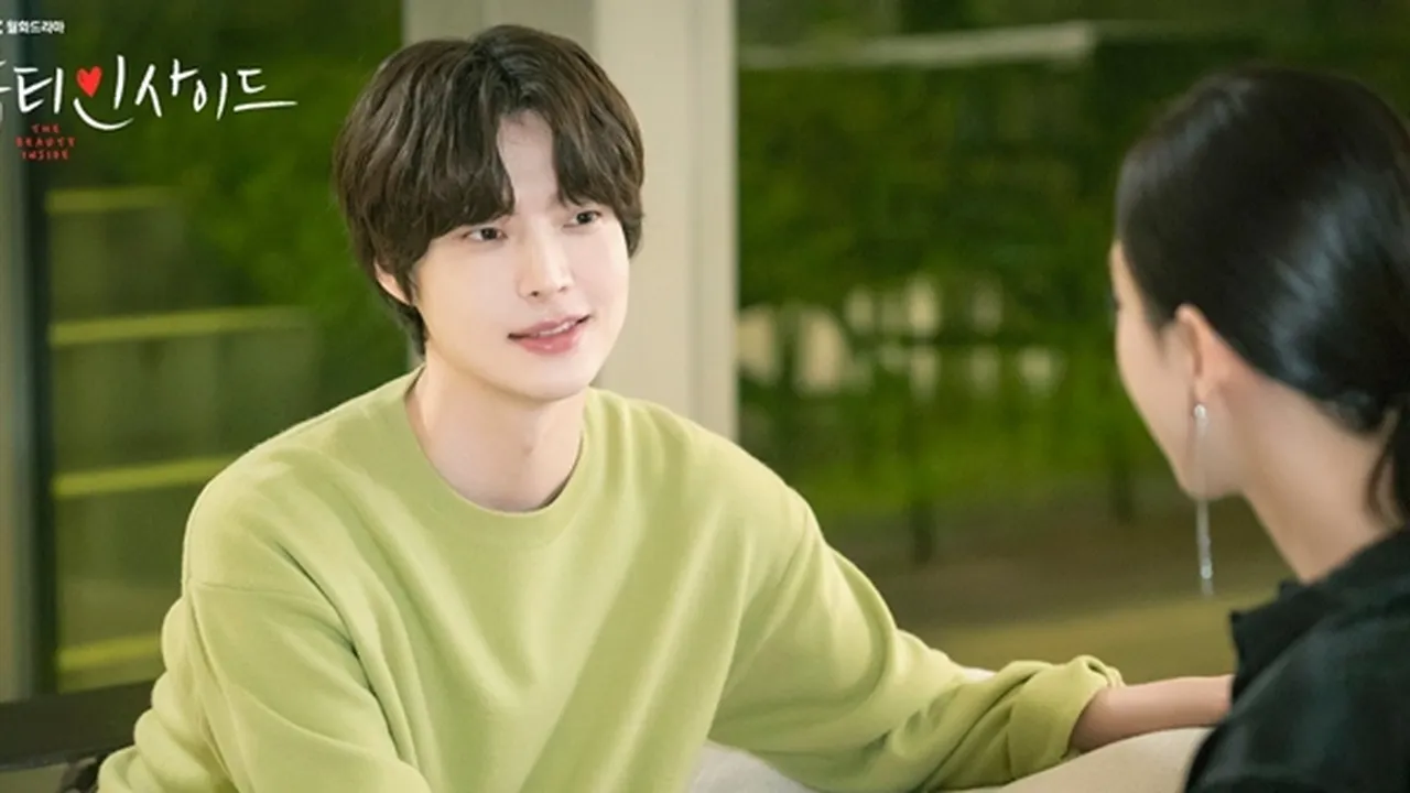 Posting Foto Sleeveless, Ahn Jae Hyun Buktikan Makin Kekar Atletis