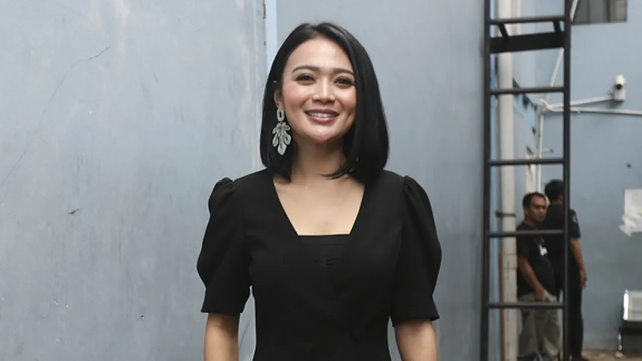 Postingan Foto Wika Salim yang Bikin Netizen Gagal Fokus, Komentarnya Lucu-lucu