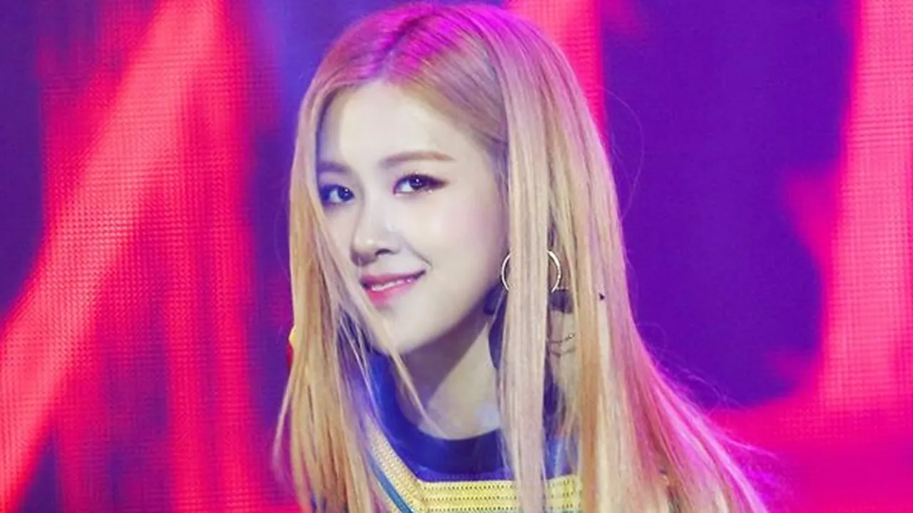 Postingan Rose BLACKPINK di Australia, Mandi Sinar Matahari Lewat Jendela Hotel