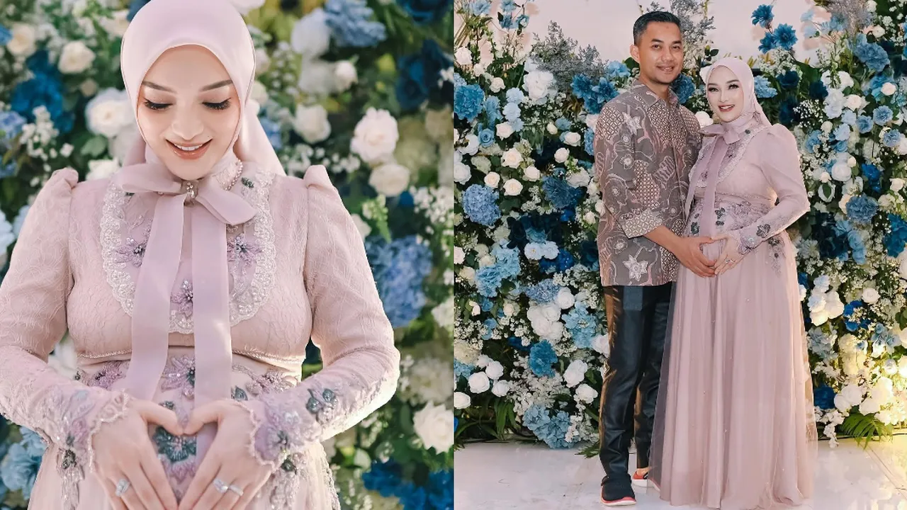 Potret Acara Tasyakuran 7 Bulan Kehamilan Zaskia Gotik, Tampil Cantik dengan Gamis Pink Berpita Potret Acara Tasyakuran 7 Bulan Kehamilan Zaskia Gotik, Tampil Cantik dengan Gamis Pink Berpita