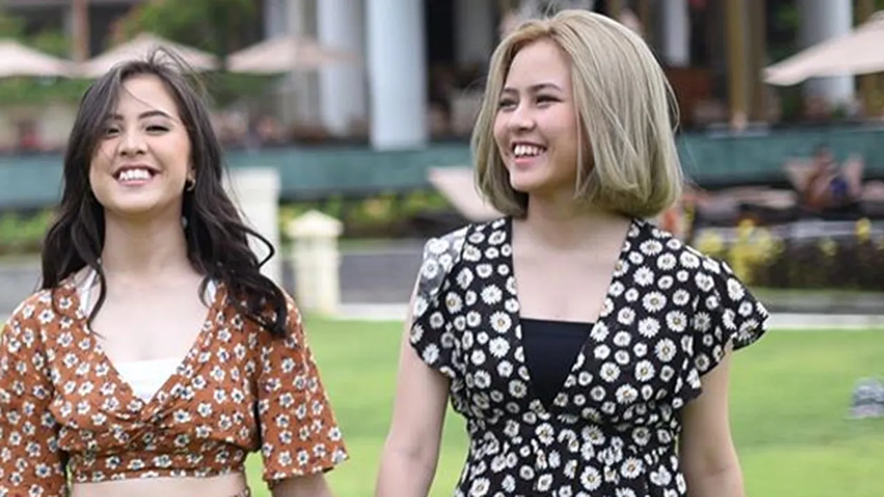 Potret Adhisty Zara dan Kakaknya, Mirip Banget dan Sama-Sama Cantik!