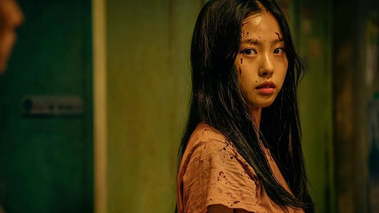 Potret Cantiknya Go Min Si, Populer di SWEET HOME - Disebut Punya Visual Perpaduan Moon Chae Won dan Son Na Eun