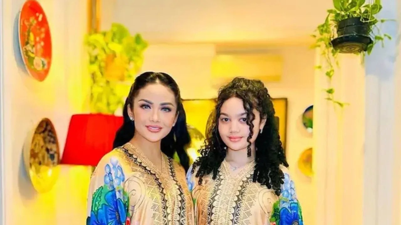 Potret Dapur Mewah Krisdayanti Model American Style yang Memikat Hati