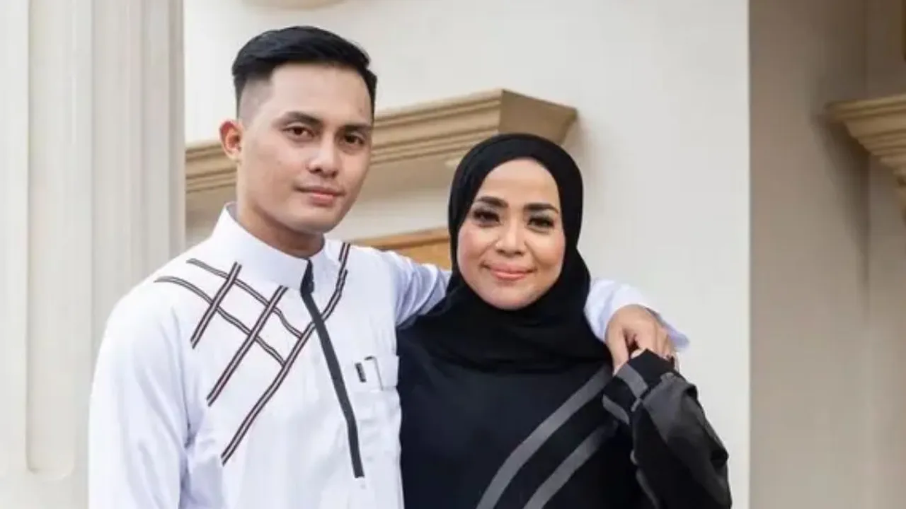Potret Dapur Rumah Muzdalifah, Keanggunan Model Desain Klasik dan Sederhana