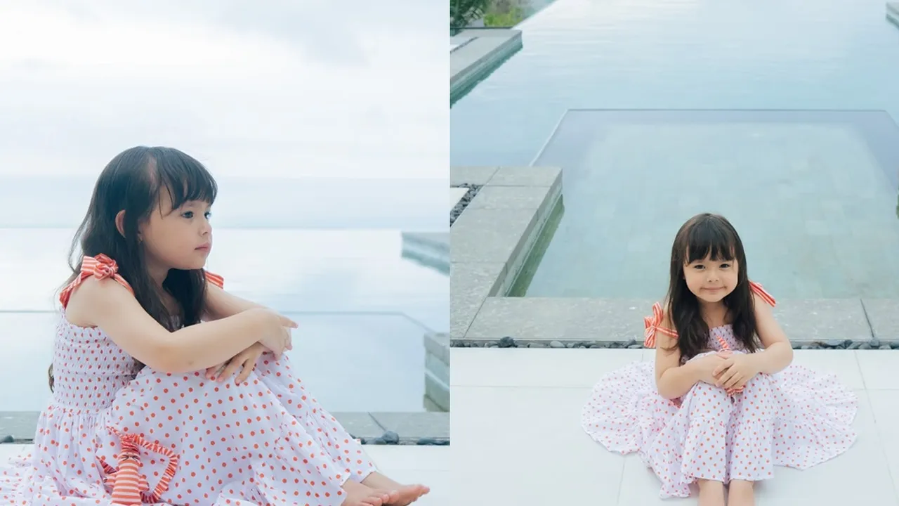 Potret Gemas dan Lucunya Chloe, Anak Asmirandah yang Sudah Pintar Pose