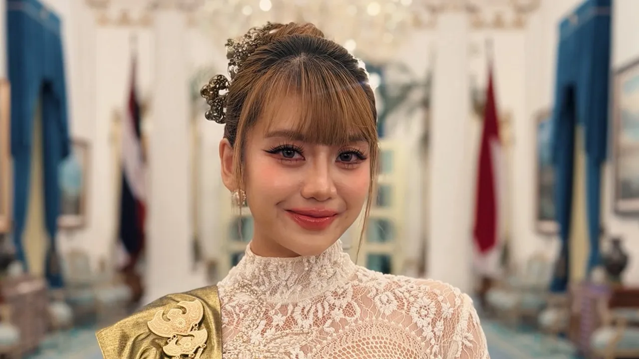Potret Ghea Indrawari Nyanyi Bareng PM Thailand di Istana Negara, Ungkap Rasa Syukur