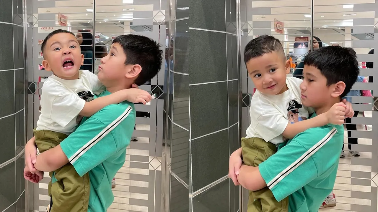 Potret Kebersamaan Rafathar dan Rayyanza Kalau Lagi Akur yang Menggemaskan Potret Kebersamaan Rafathar dan Rayyanza Kalau Lagi Akur yang Menggemaskan